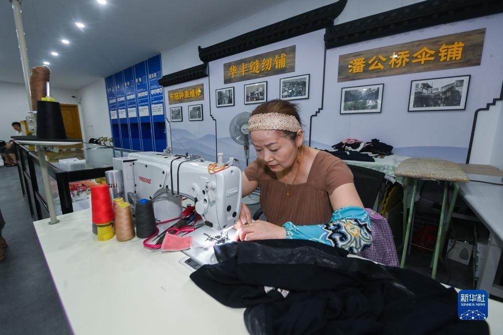明士亚洲网址